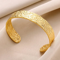 Bracelet Manchette Africain Dorée en Acier