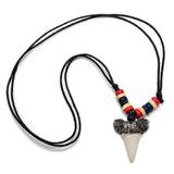 Collier Africain Dent De Requin Imitation