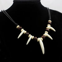 Collier Africain Dents De Loup Imitation
