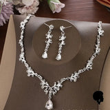 Collier Africain en Perles Multicouches