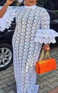 Robe Africaine En Dentelle Blanche