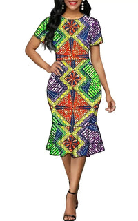 https://afro-elegance.com/cdn/shop/files/robe-africaine-femme-ronde-990_200x.webp?v=1747042107